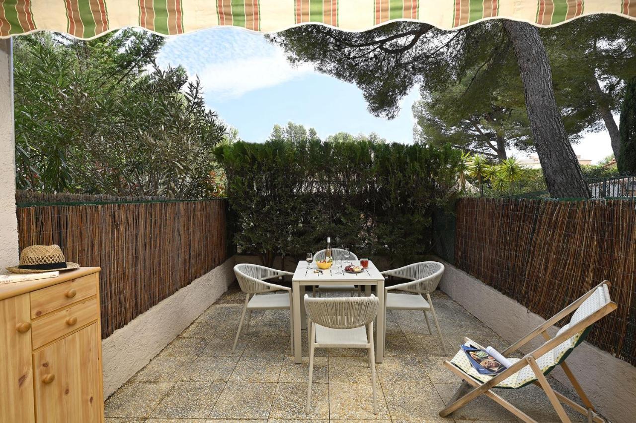 Charmant Studio 2A4 Pers Avec Jardin Et Place De Parking Situe A 5 Min A Pied De La Mer Bandol Εξωτερικό φωτογραφία