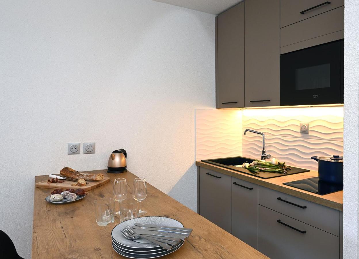 Charmant Studio 2A4 Pers Avec Jardin Et Place De Parking Situe A 5 Min A Pied De La Mer Bandol Εξωτερικό φωτογραφία